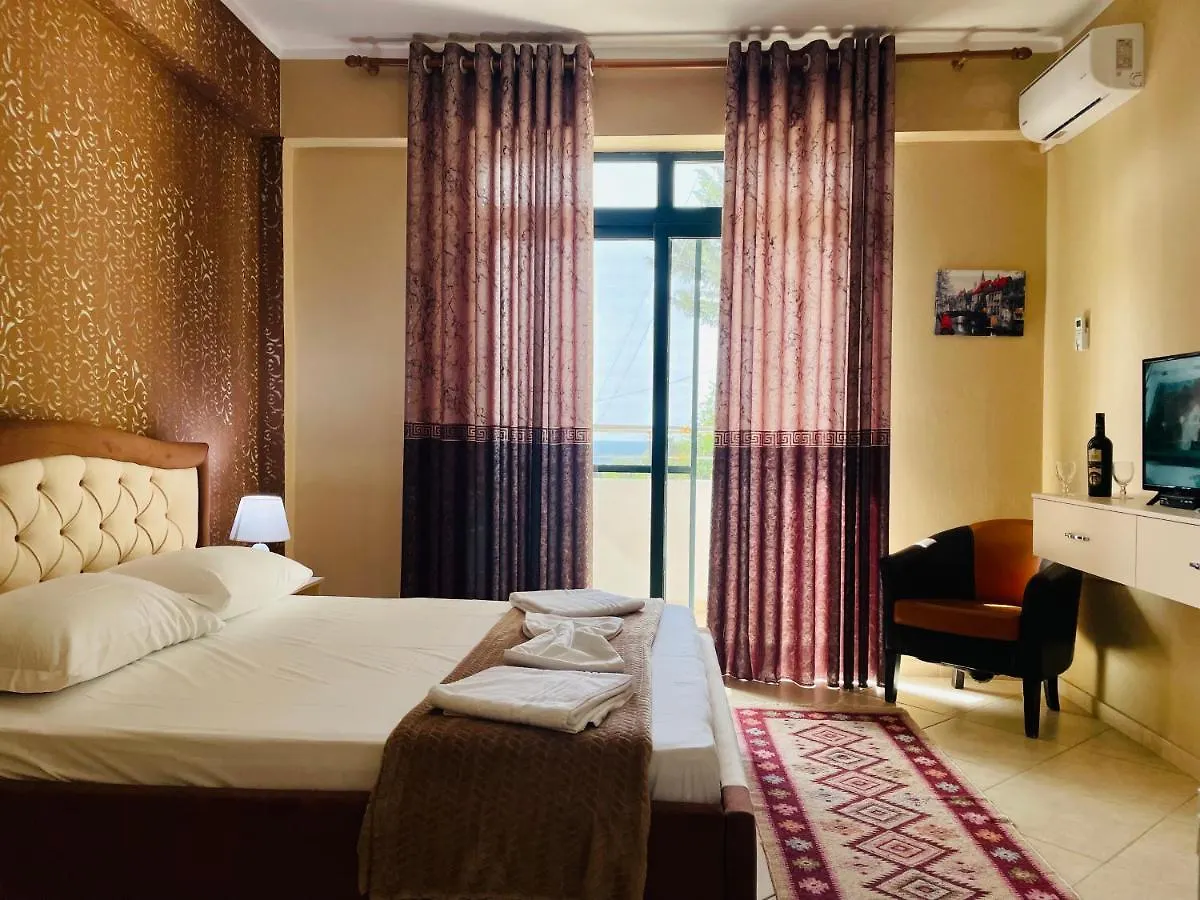 Vila3 Hotel Vlorë