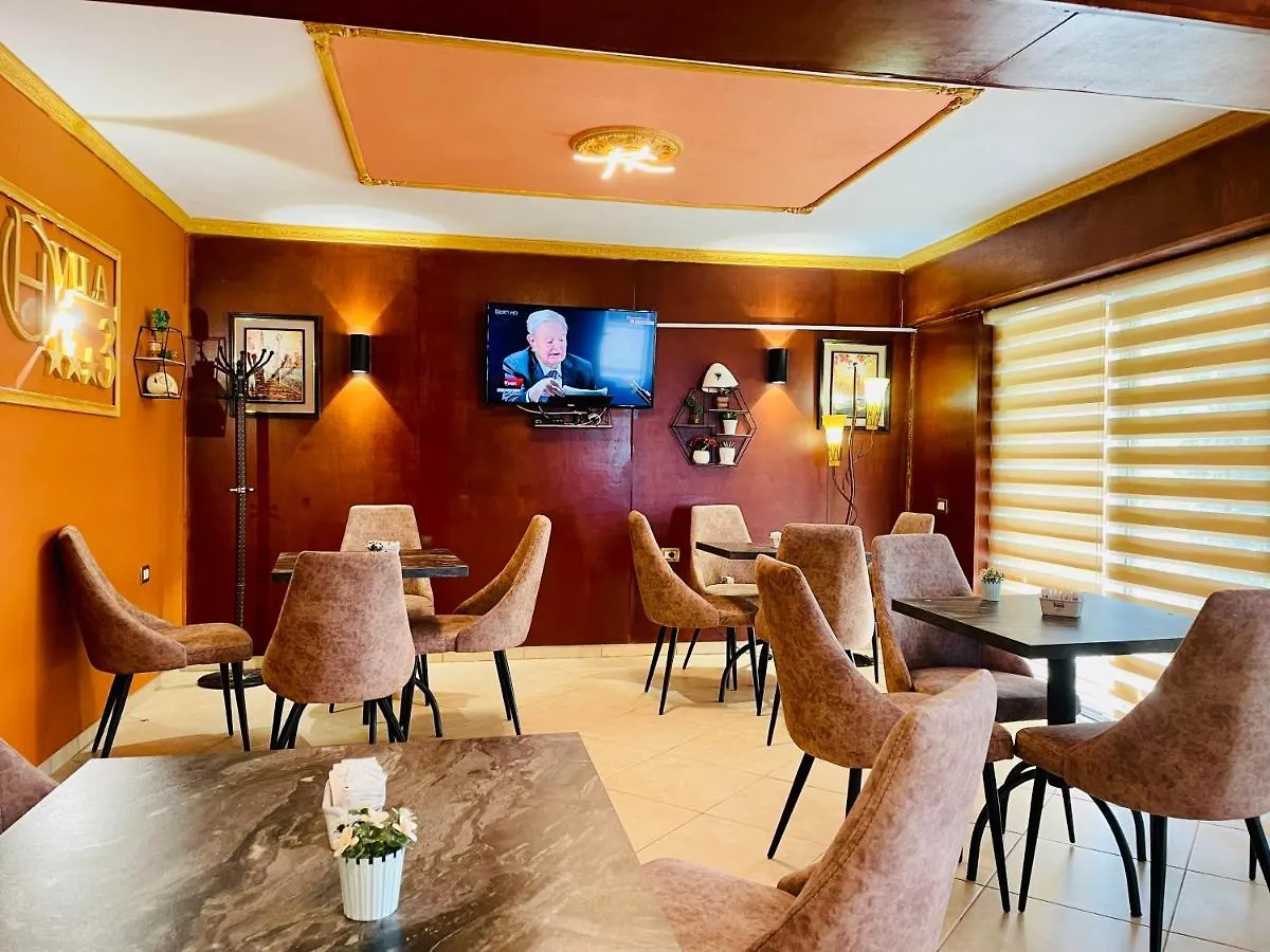 Vila3 Hotel Vlorë 3*,  알바니아
