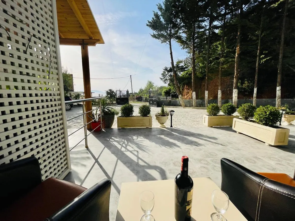 Vila3 Hotel Vlorë