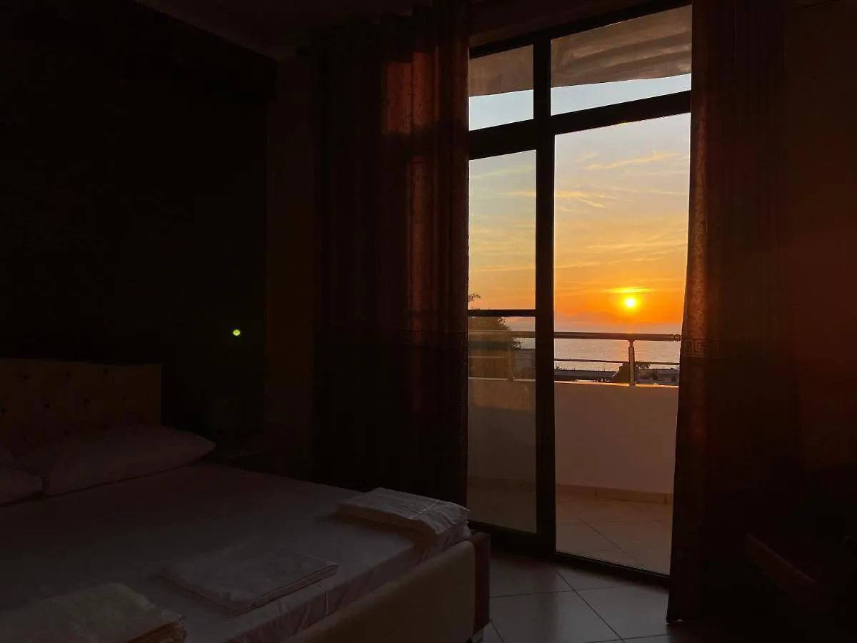 Vila3 Hotel Vlorë