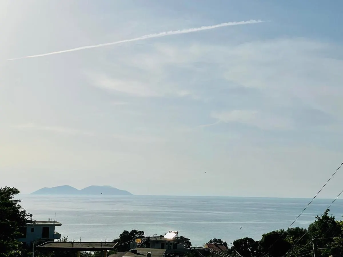 Vila3 Hotel Vlorë