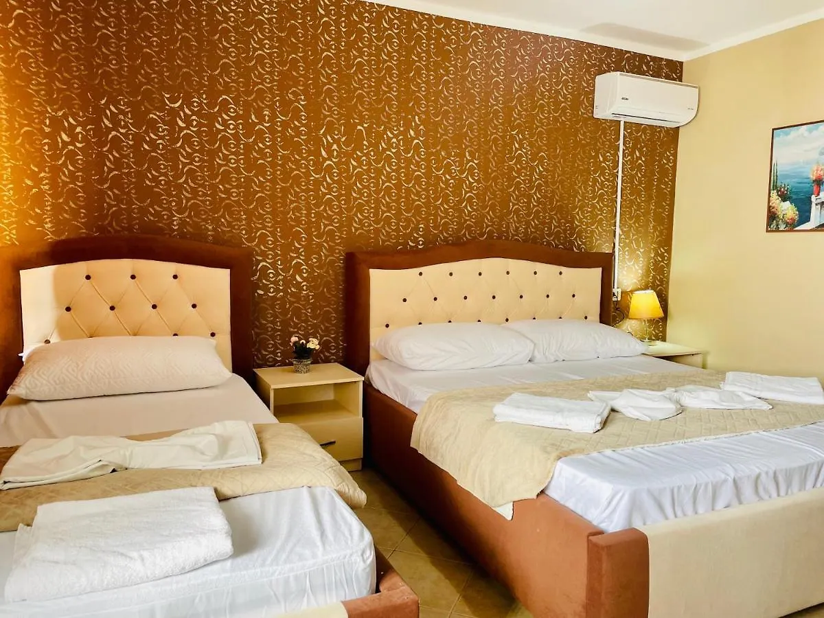 Vila3 Hotel Vlorë